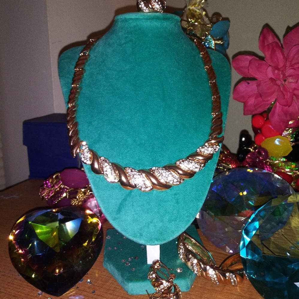 Ole School 12kt gold coated necklace set